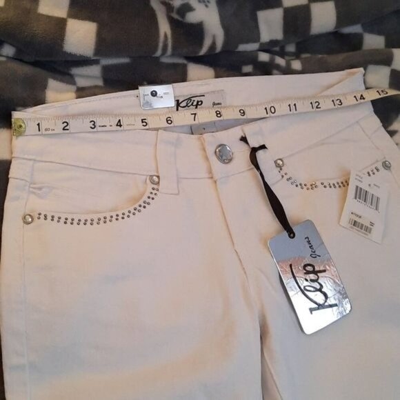 Klip Jeans NWT White Rhinestone 5 Pocket Low Rise Skinny Denim Jeans Size 7 - Picture 3 of 16